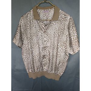Great Vintage Leopard Print Polo Style Shirt-Vintage Size 16